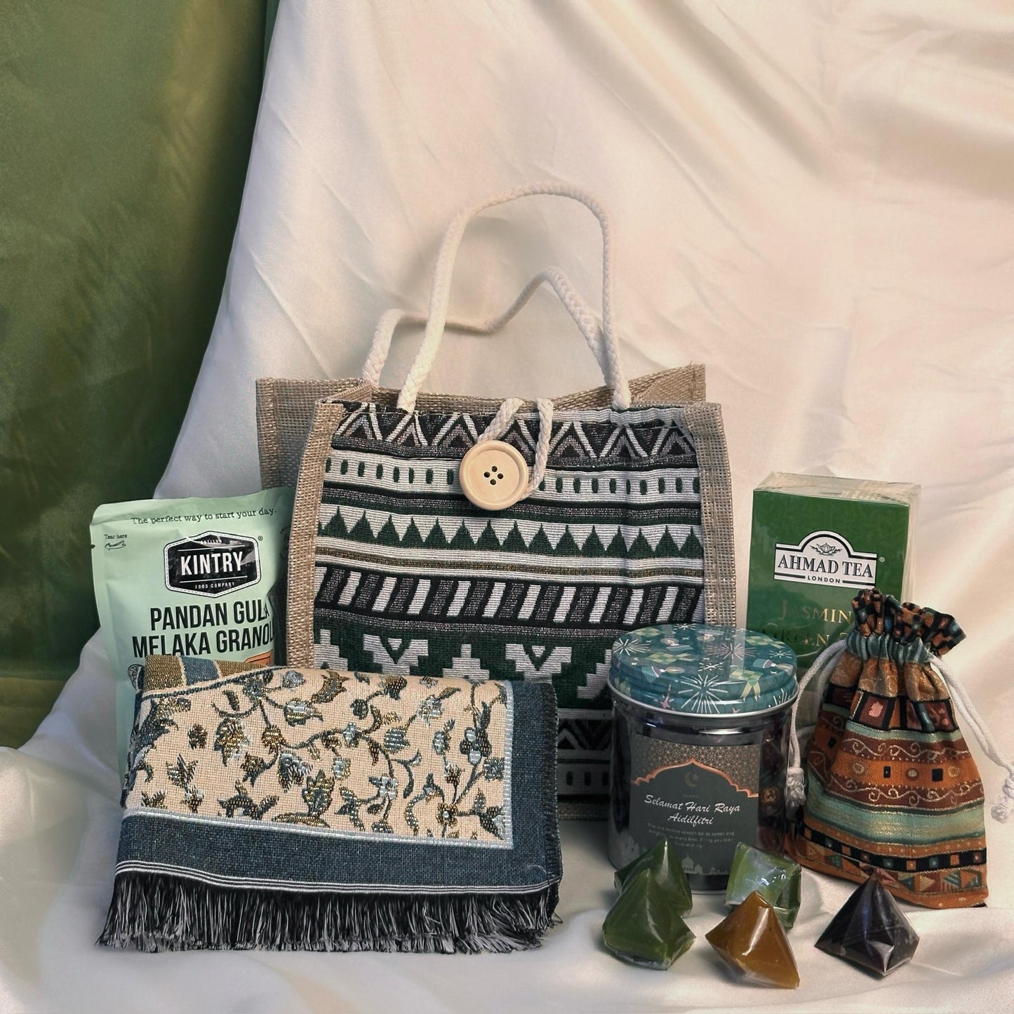 Karam Gift Set - Raya 2025 - Gaia Gifts Co