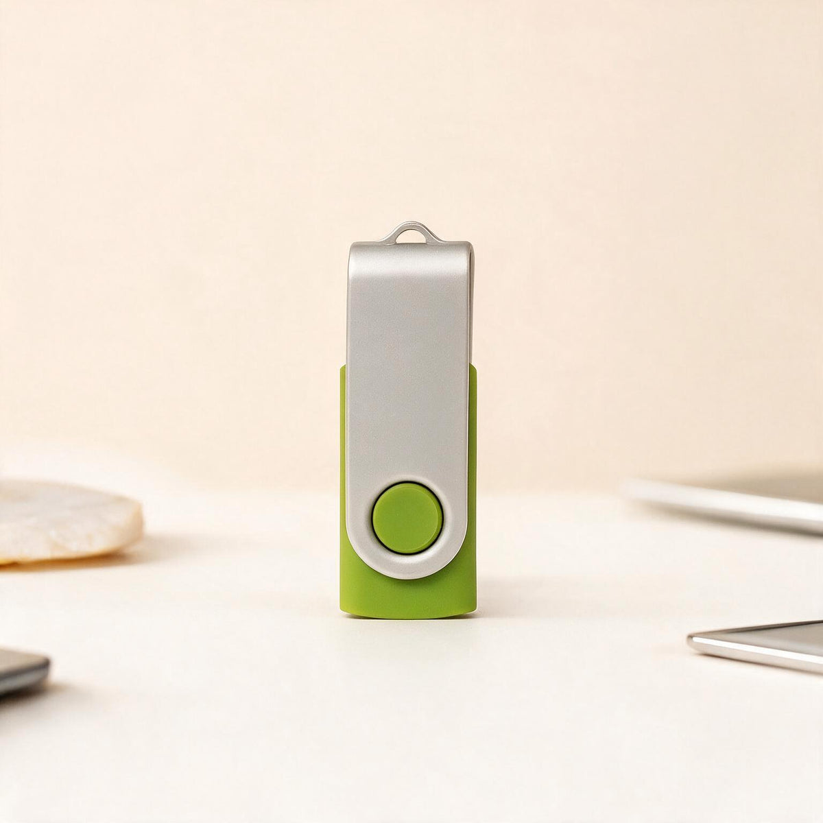 #GM1416 Classic Metal Flash Drive (16GB)