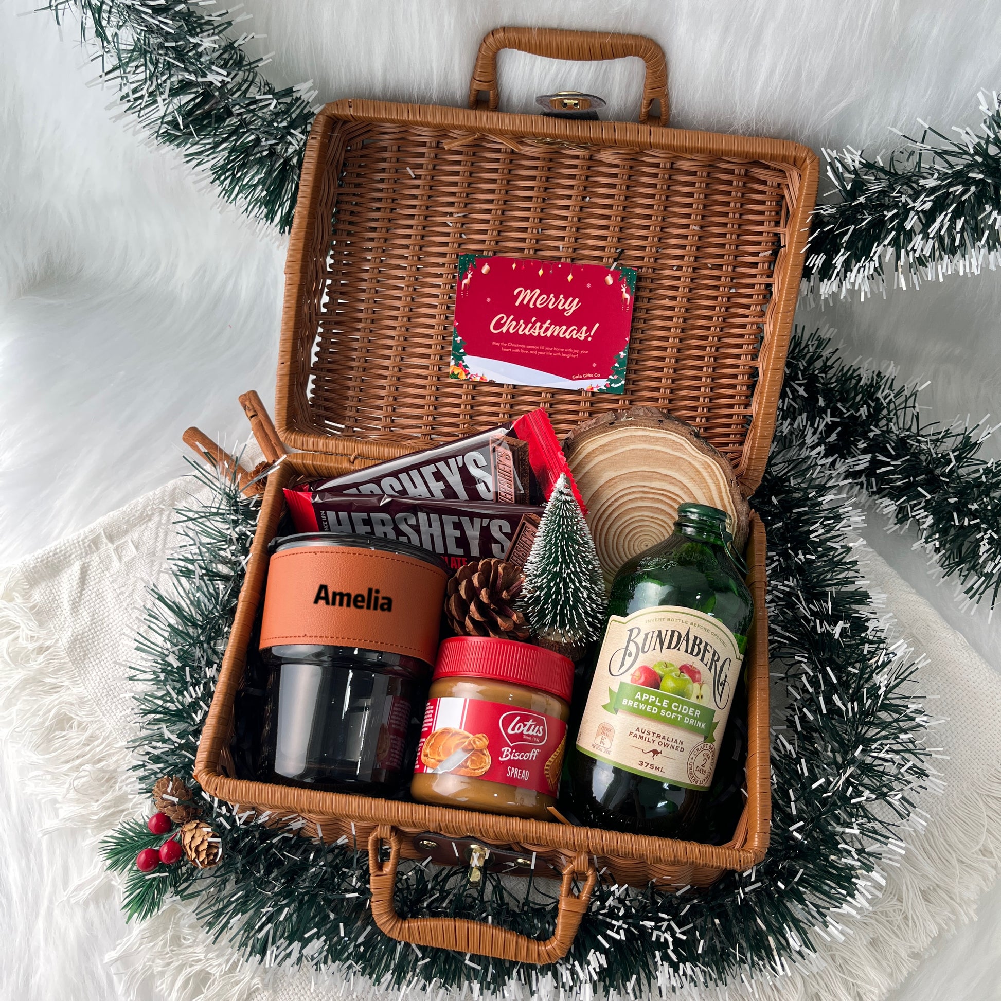 Christmas: Sweet Cravings Festive Kit - Gaia Gifts Co