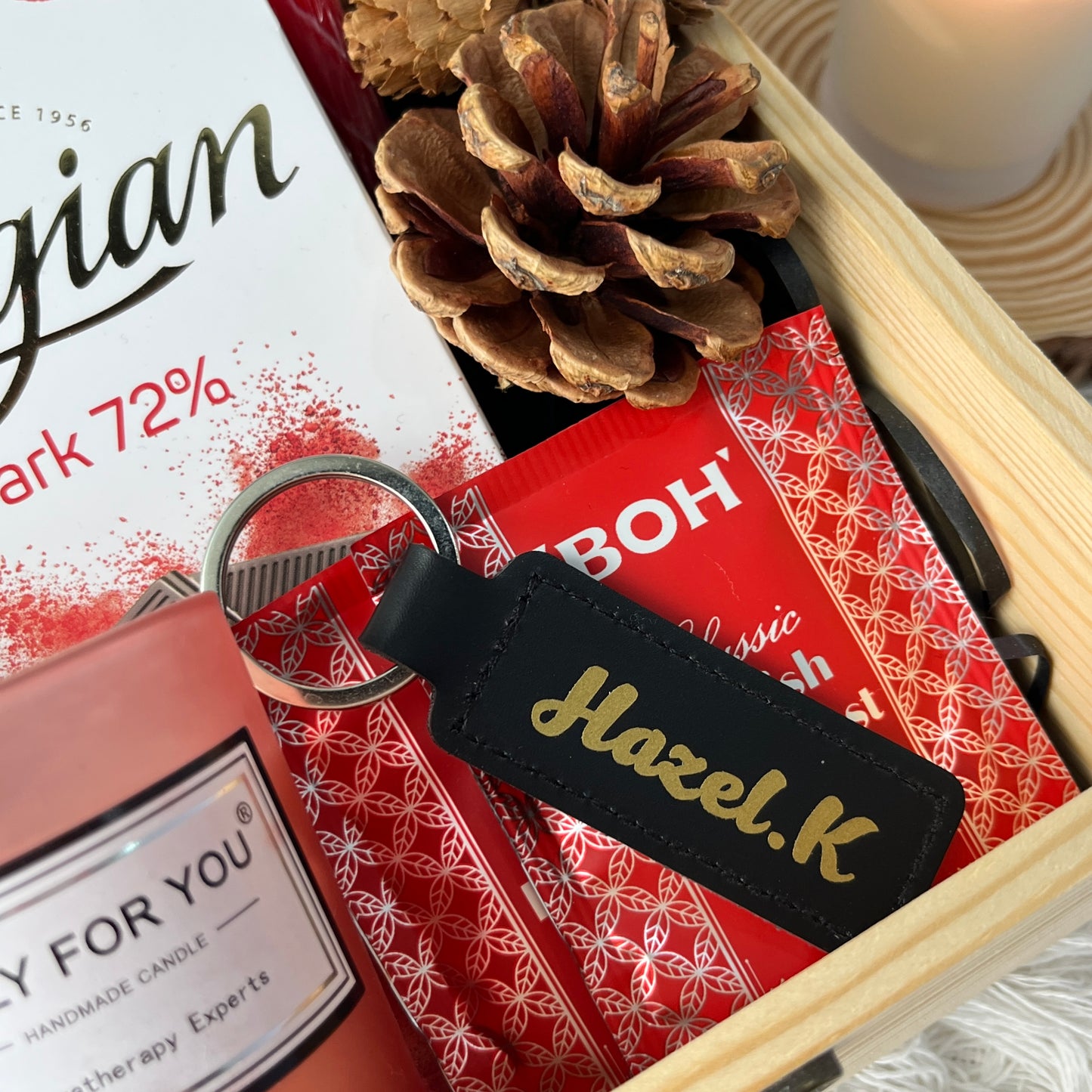 Christmas: Rudolph's Little Red Box - Gaia Gifts Co