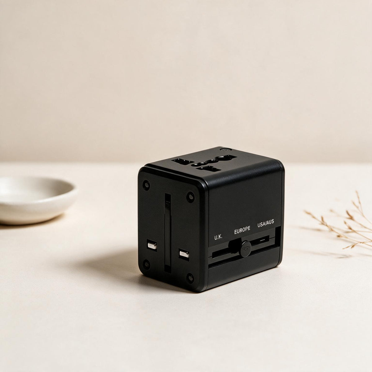 #GM2026 Universal Travel Adapter with Dual USB Ports